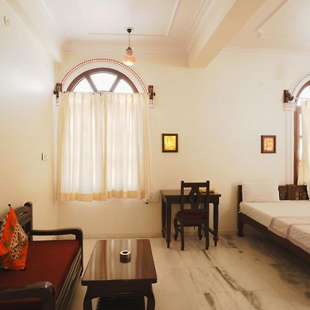Jashoda Mystic Haveli Пушкар Номер фото
